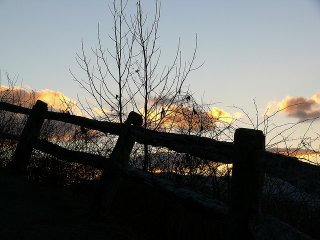 203  320x240 smokey mountian skies Featured Items
